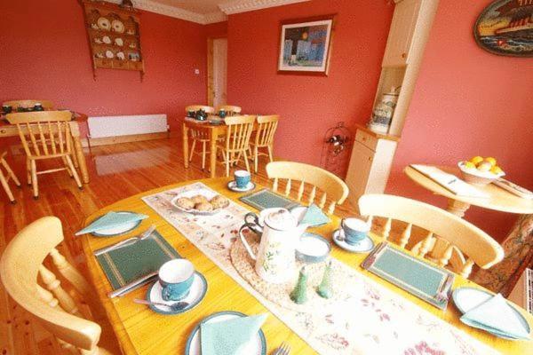 Sneem River Lodge Bed & Breakfast Buitenkant foto